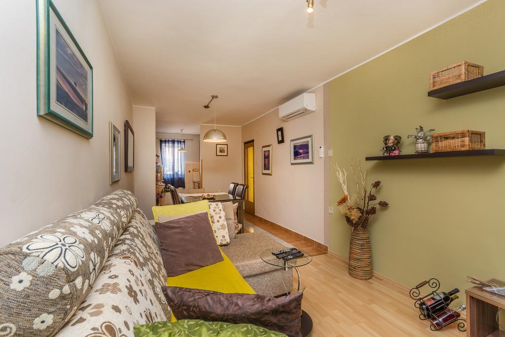 Luxury Apartments Sonja Porec Exterior photo